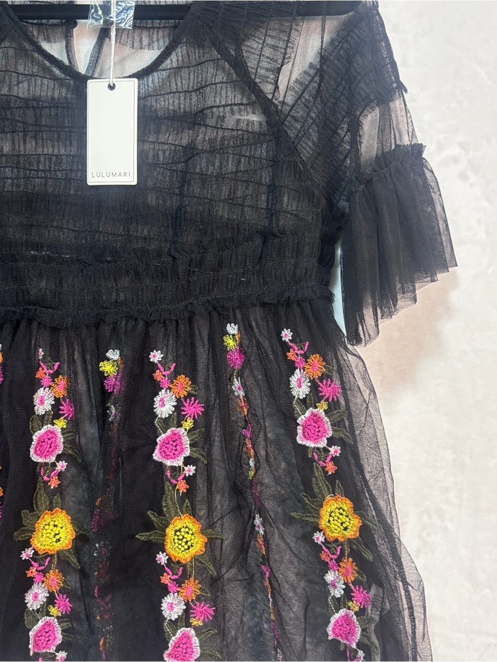Lulumari black mesh tulle top ruffled short sleeves floral embroidery Sz Large - Picture 2 of 8